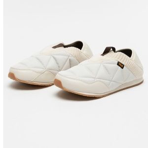 Teva ReEmber Convertible Moc Slippers Slip-on Sneakers in Birch size 6